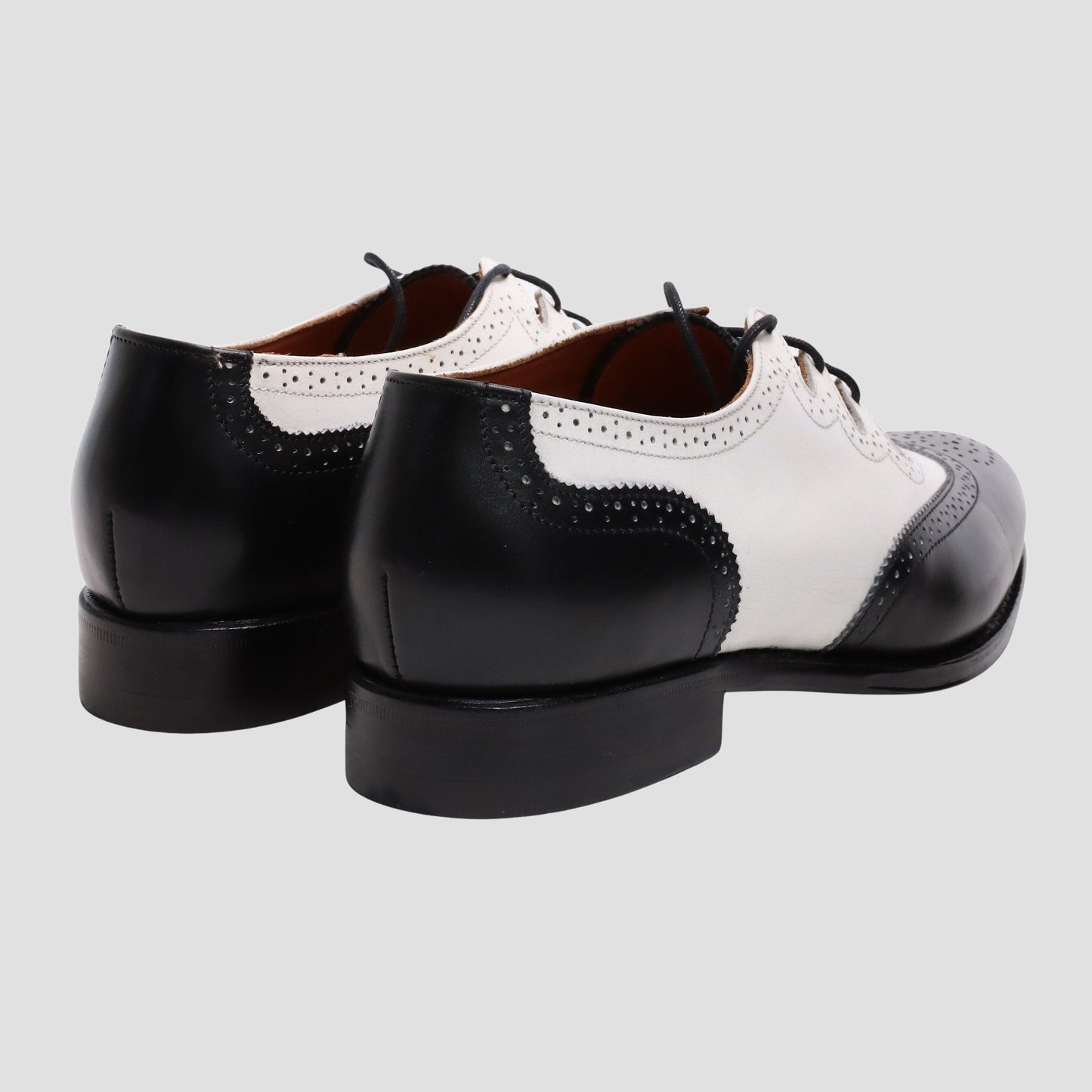 99042 / CALF / BLACK/WHITE / LEATHER SOLE / UK4.0(23.0cm)