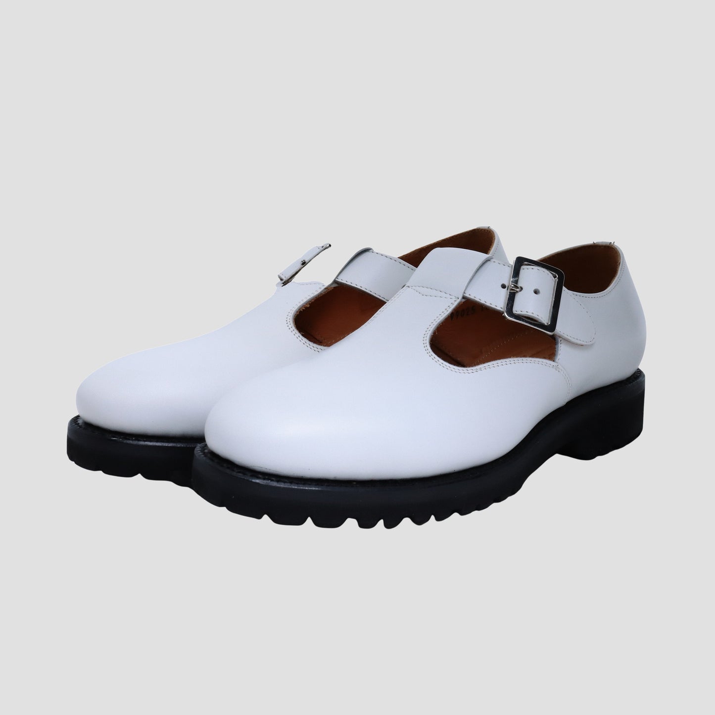 99025 / CALF / WHITE / VIBRAM SOLE / UK4.0(23.0cm)